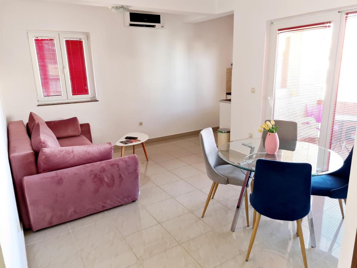 Stella Maris Apartments Vodice Buitenkant foto