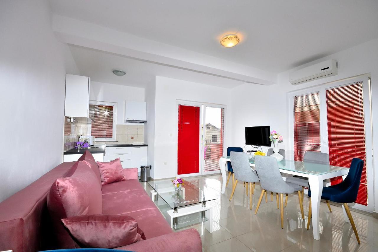 Stella Maris Apartments Vodice Buitenkant foto