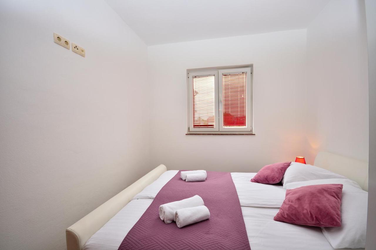 Stella Maris Apartments Vodice Buitenkant foto